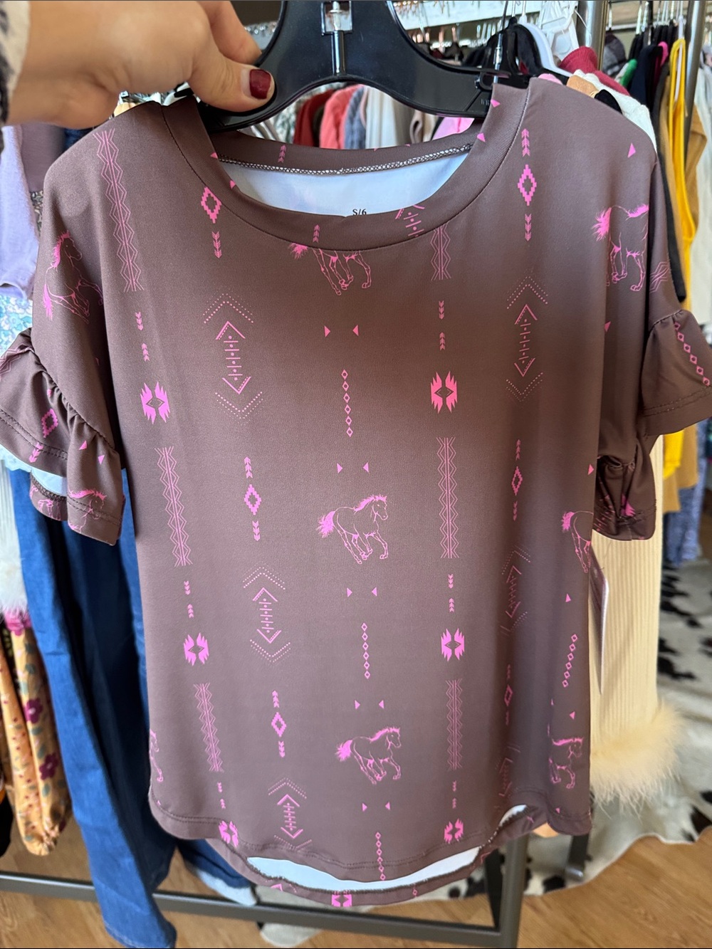 Brown & Pink Short Sleeve Ruffle-Sleeve Top